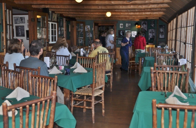 The Baldpate Inn